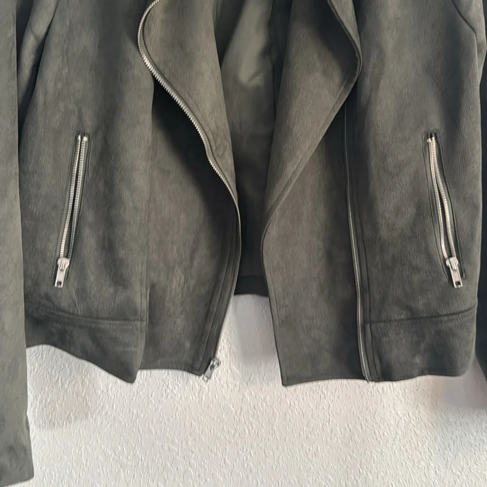 BB Dakota Green Faux Suede Leather Moto Jacket Asymmetrical Design - Picture 5 of 6